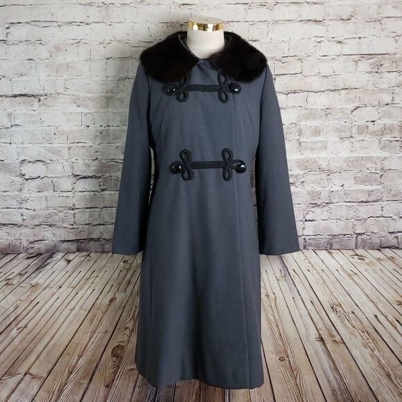 Mid Length Vintage Mink Collar Coat - Picture 1 of 9